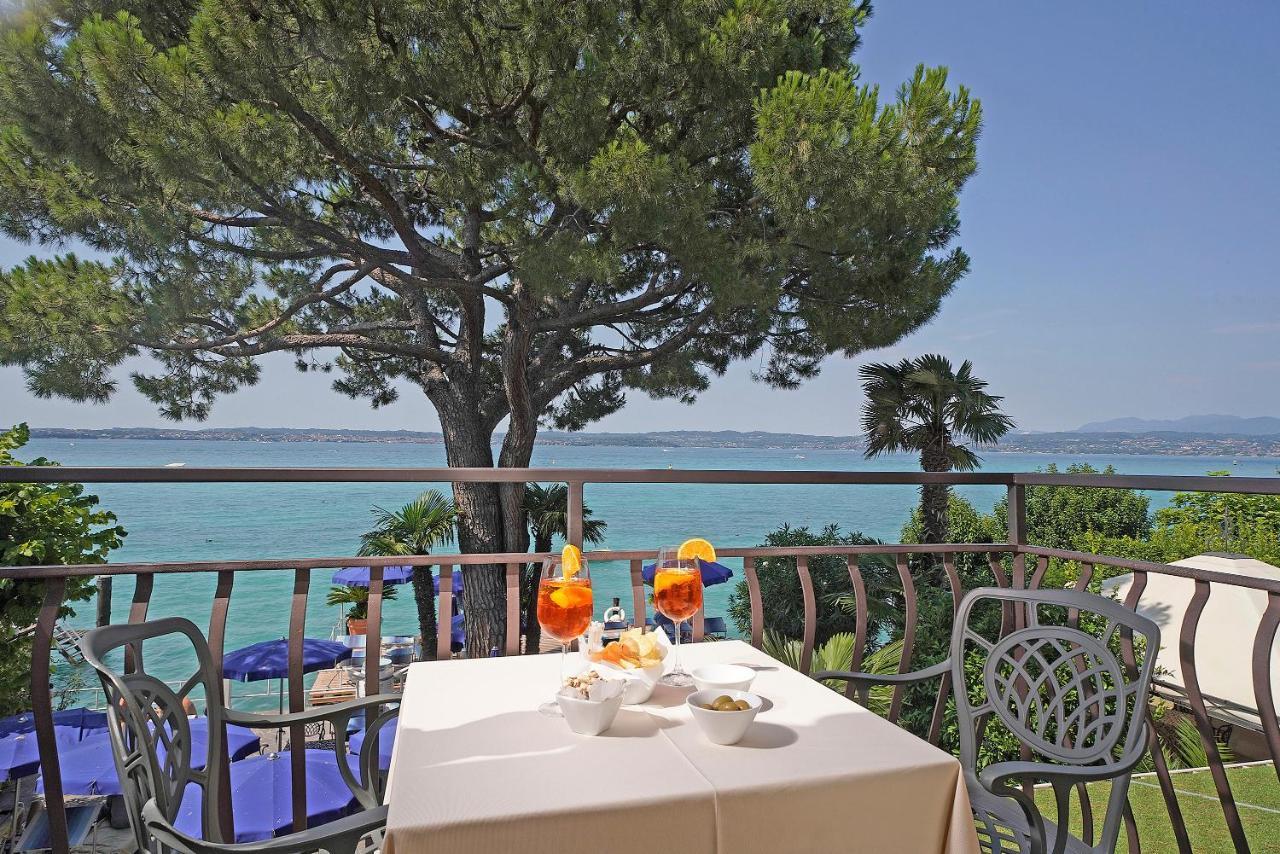 Hotel Marconi Sirmione Exterior foto